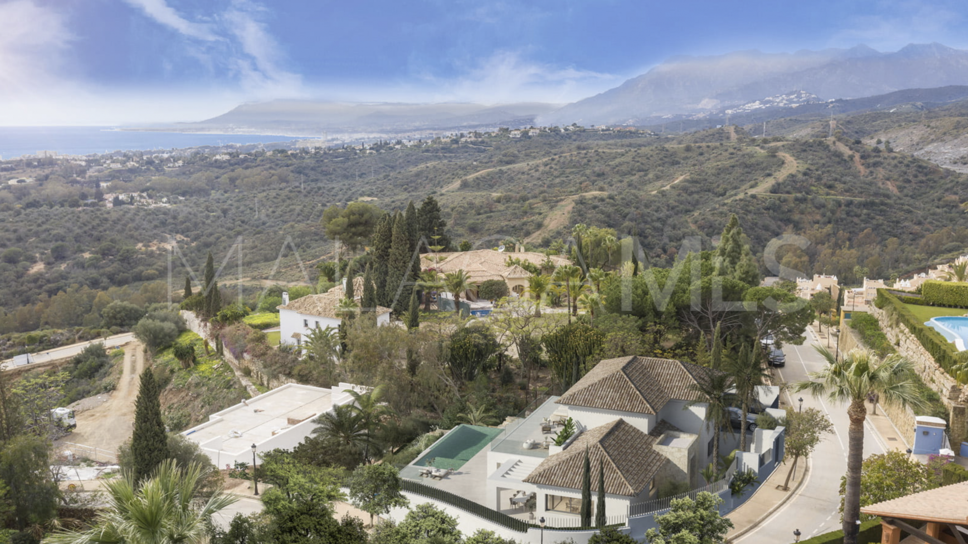 House for sale in Elviria