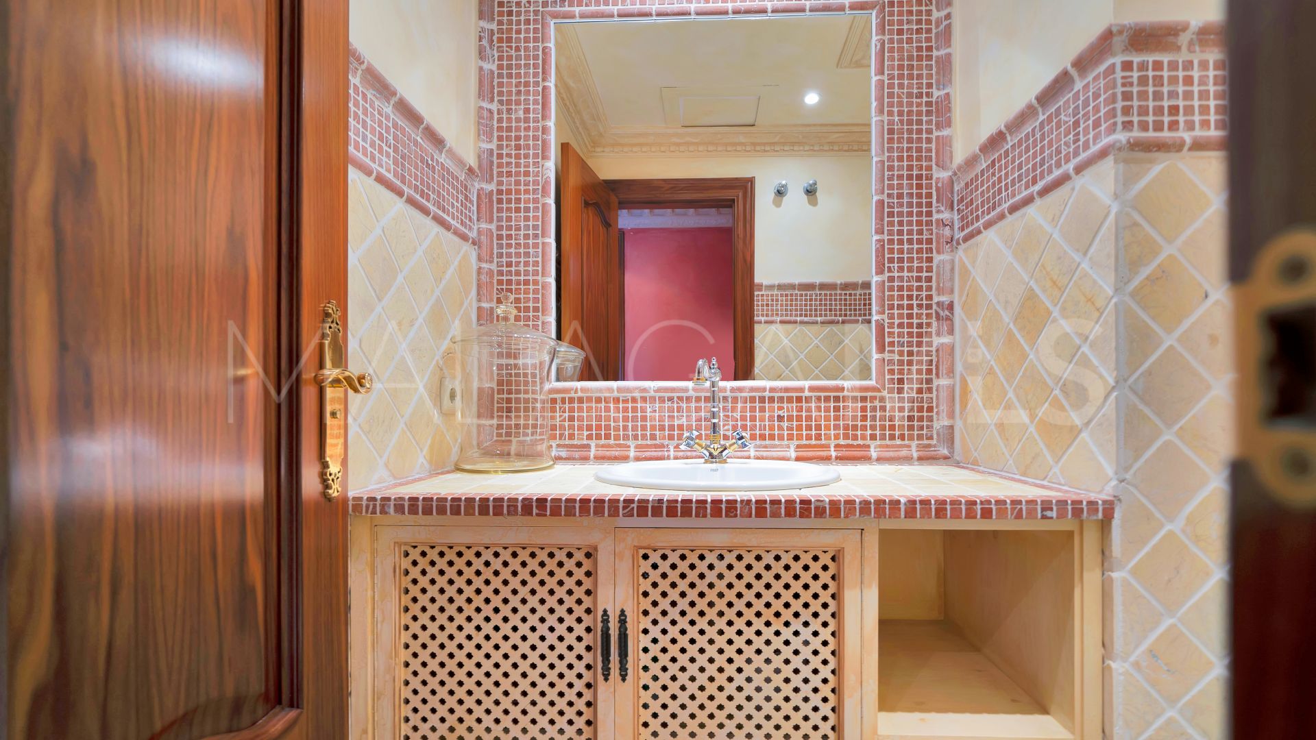 Guadalmina Baja 5 bedrooms triplex for sale