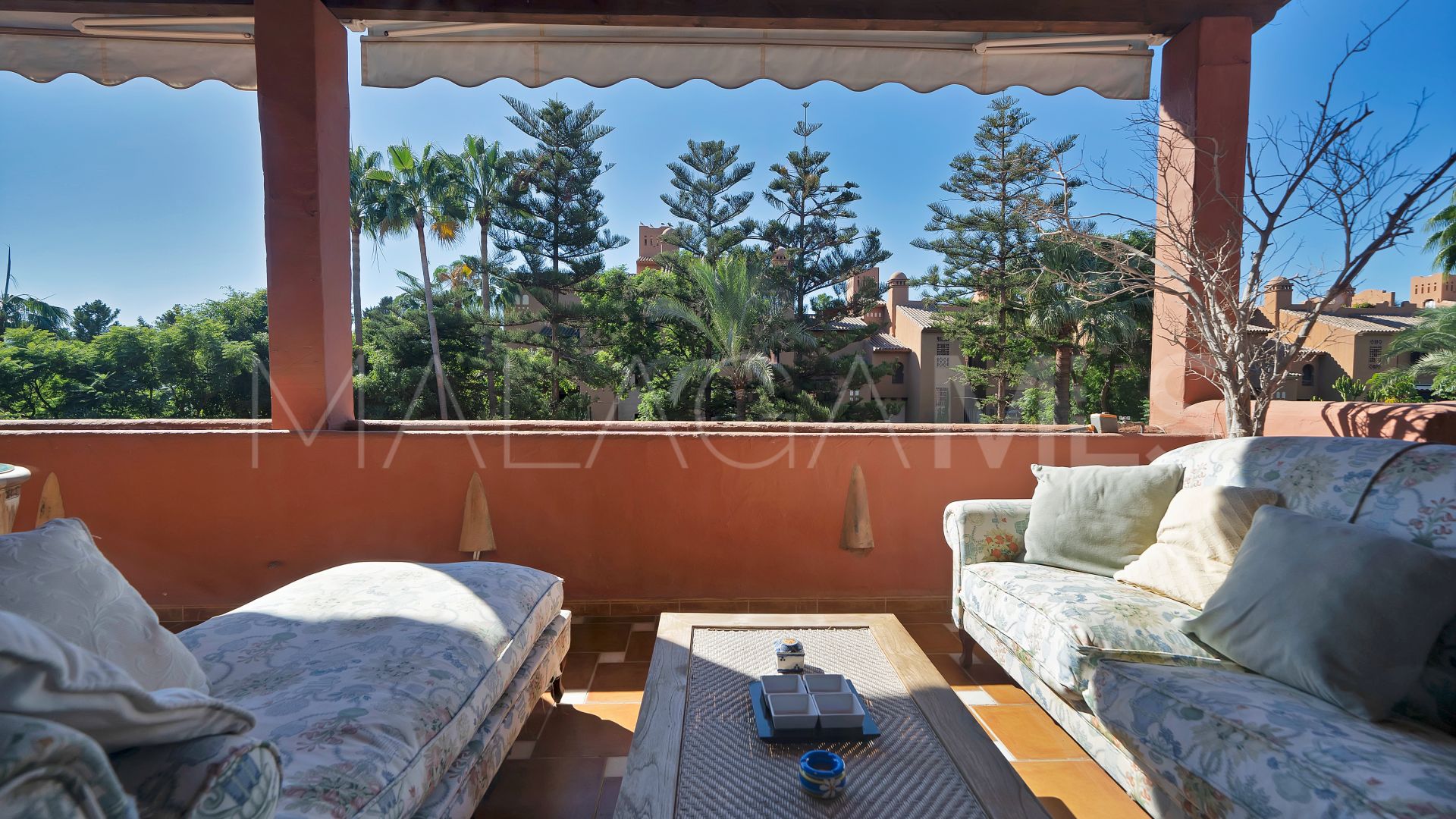 Guadalmina Baja 5 bedrooms triplex for sale