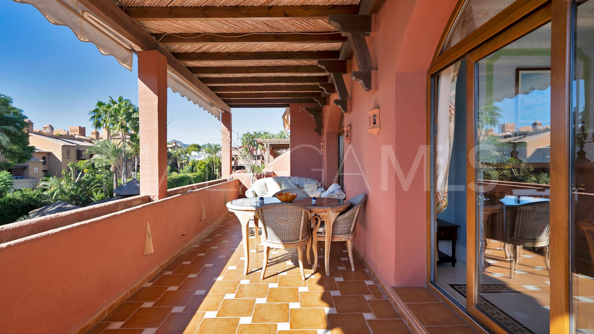 Guadalmina Baja 5 bedrooms triplex for sale