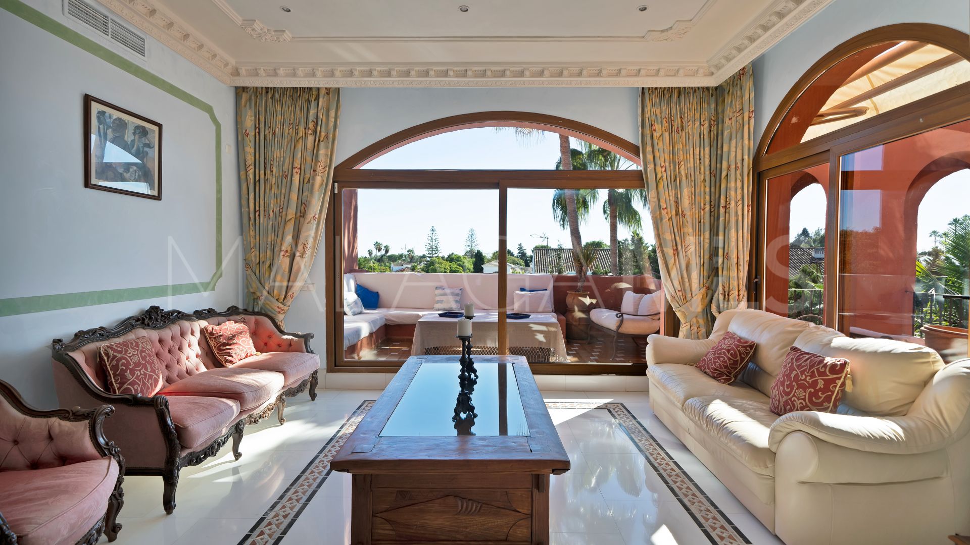 Guadalmina Baja 5 bedrooms triplex for sale