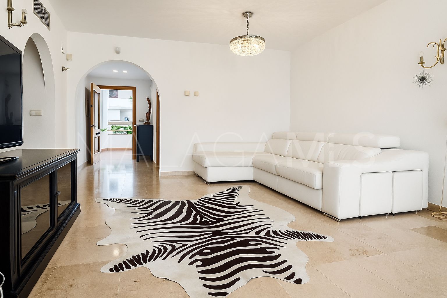 For sale duplex penthouse with 3 bedrooms in Guadalmina Alta