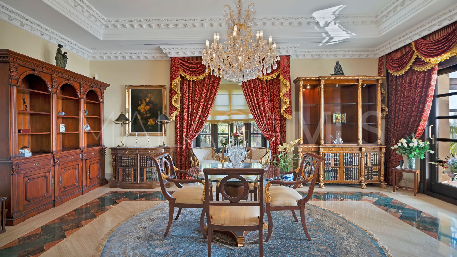 For sale house in Sierra Blanca