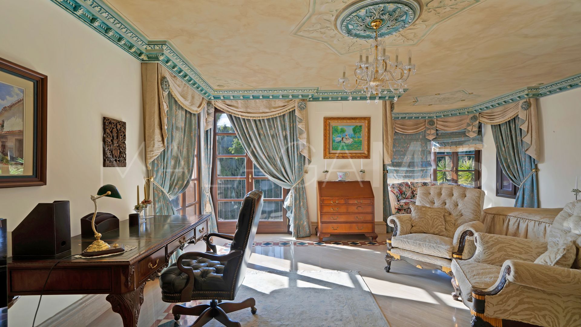 For sale house in Sierra Blanca