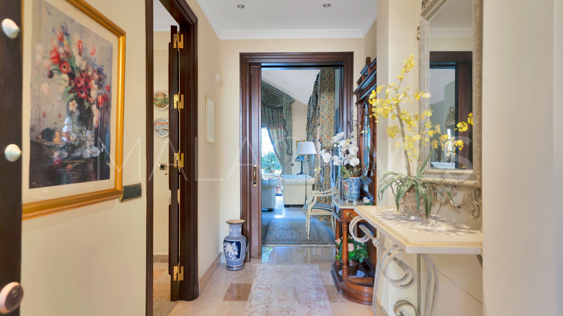 For sale house in Sierra Blanca