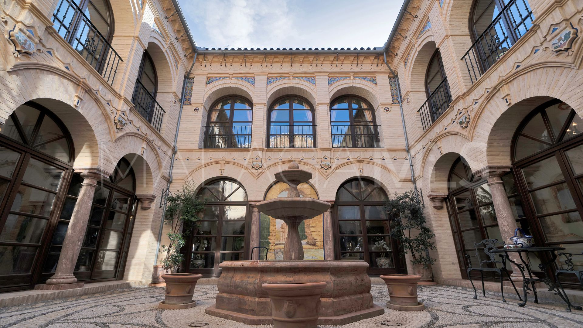 For sale house in Sierra Blanca