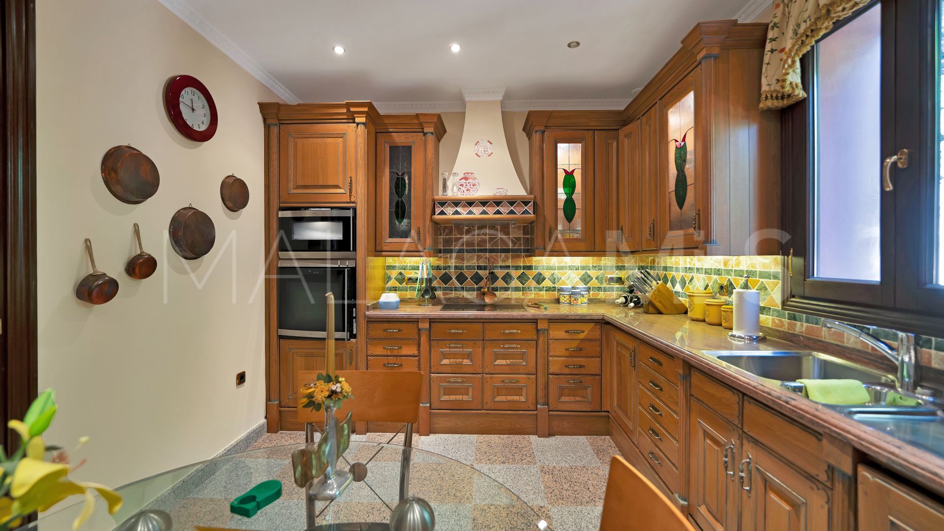 For sale house in Sierra Blanca