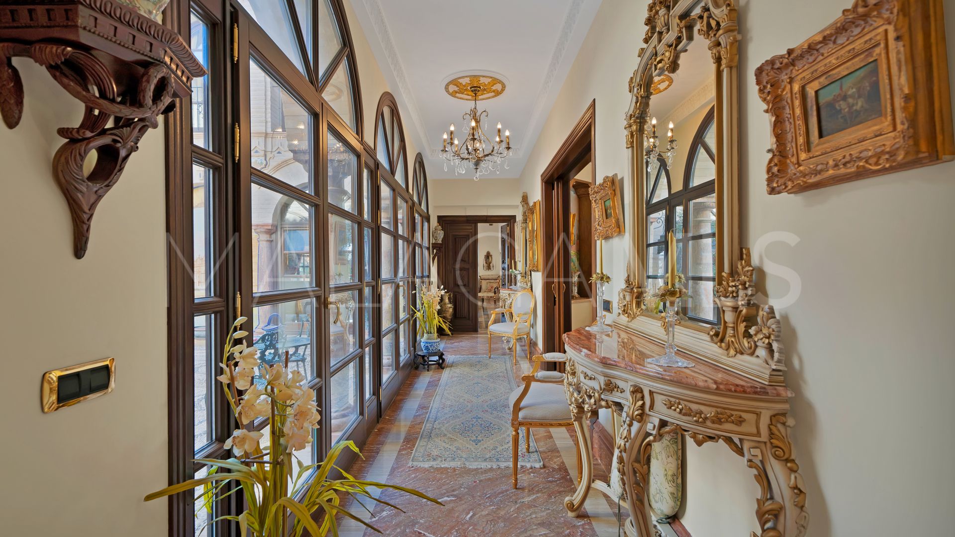 For sale house in Sierra Blanca