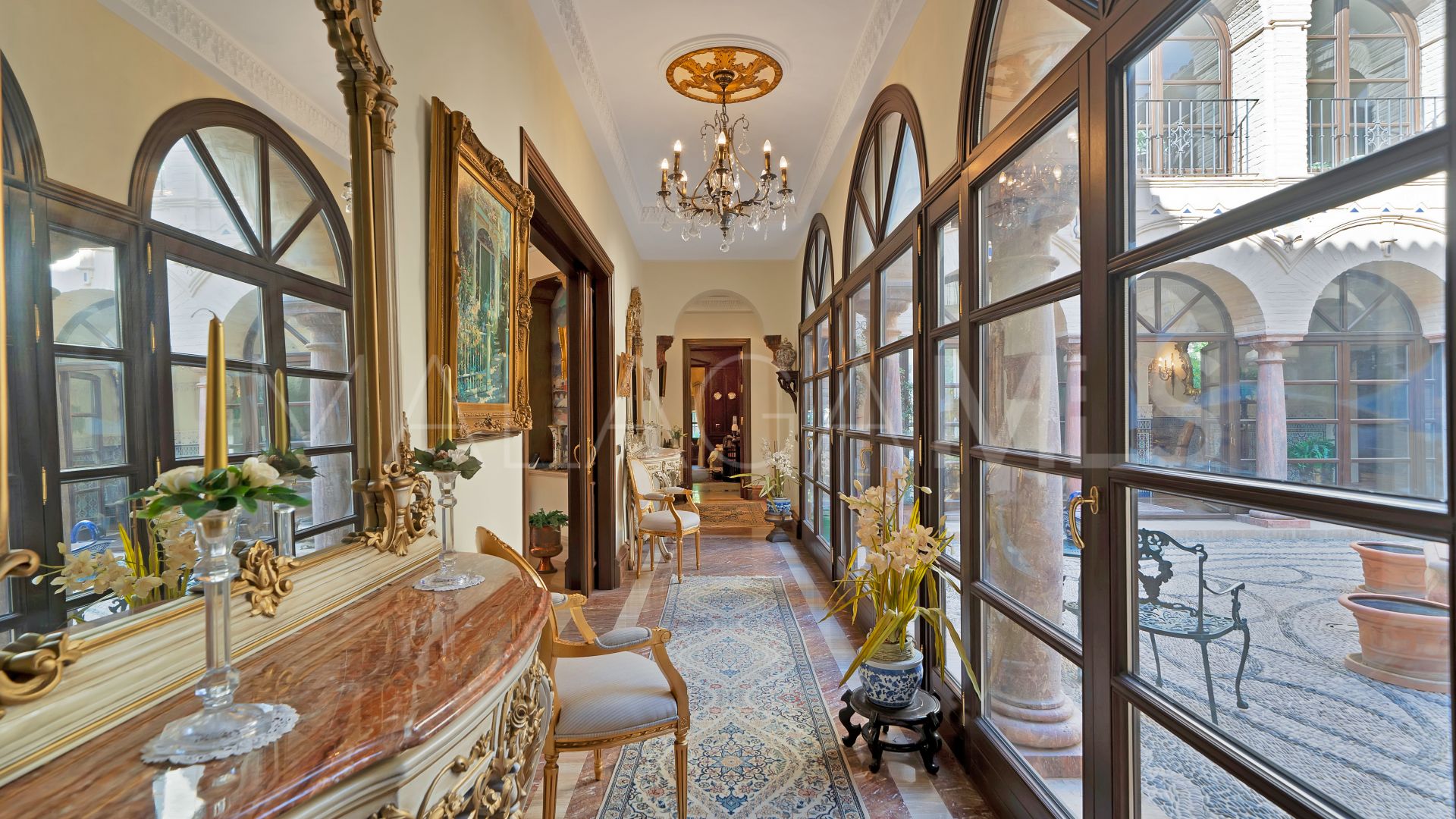 For sale house in Sierra Blanca