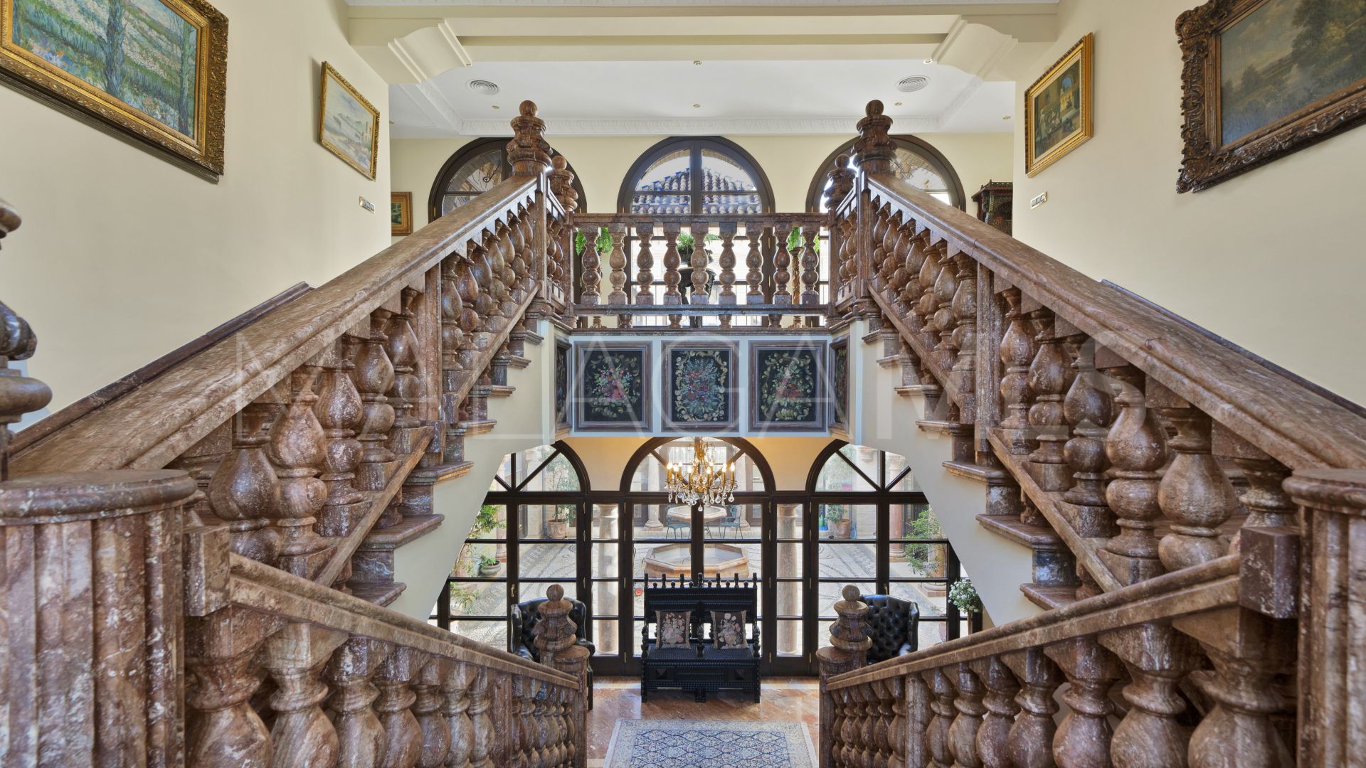 For sale house in Sierra Blanca