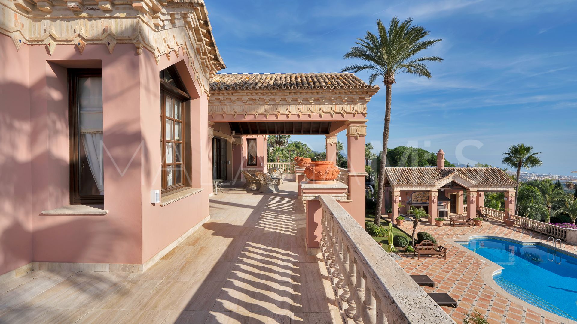 For sale house in Sierra Blanca