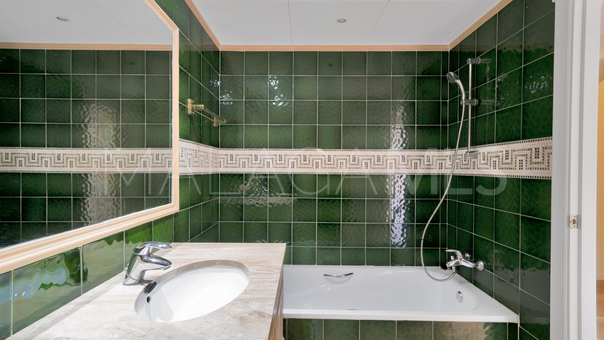 Appartement rez de chaussée for sale in Guadalmina Baja