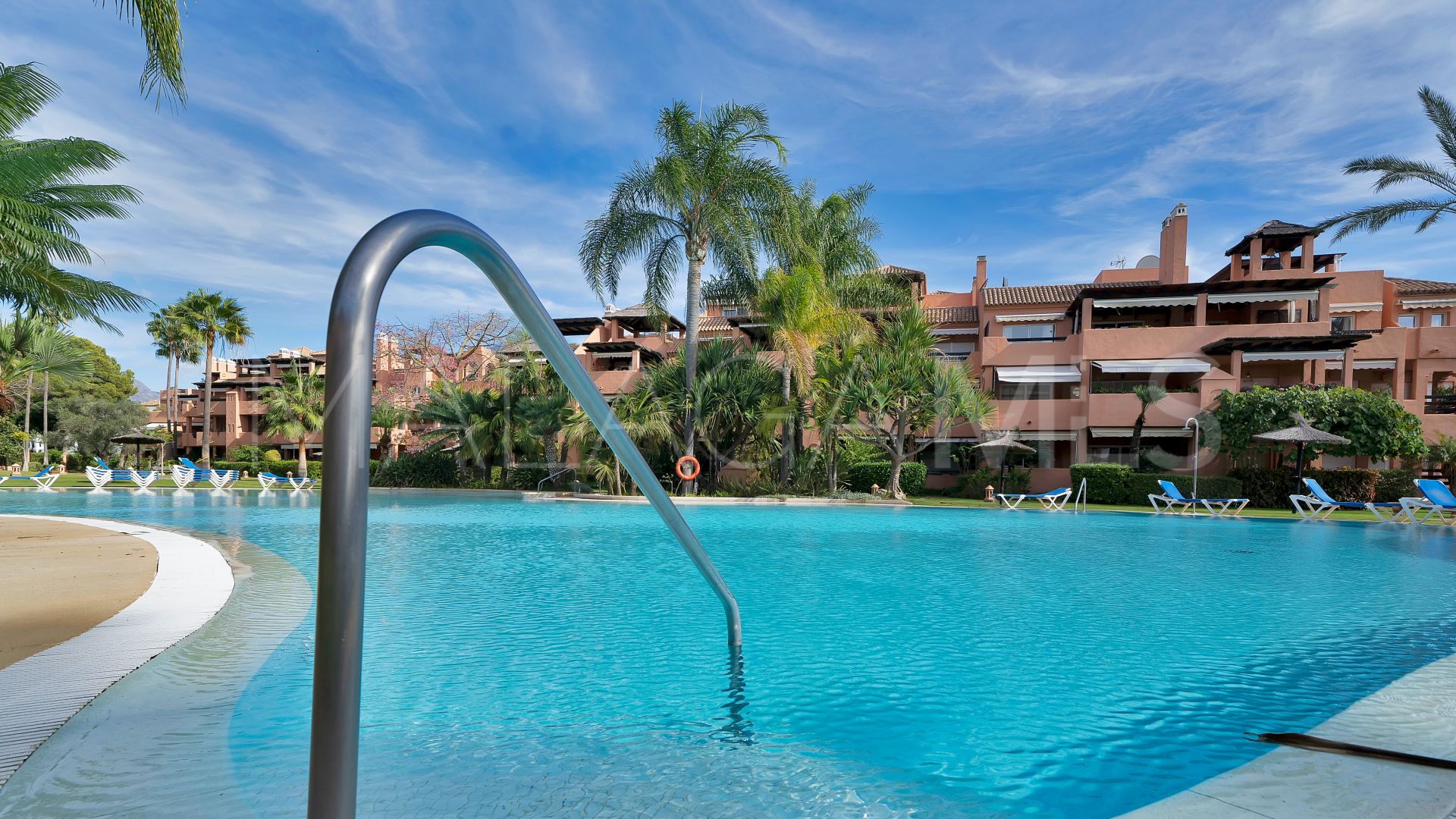 Appartement rez de chaussée for sale in Guadalmina Baja