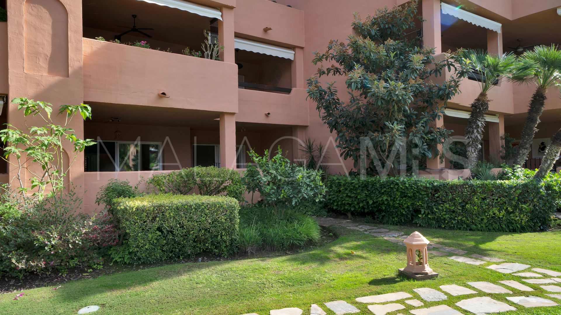Appartement rez de chaussée for sale in Guadalmina Baja