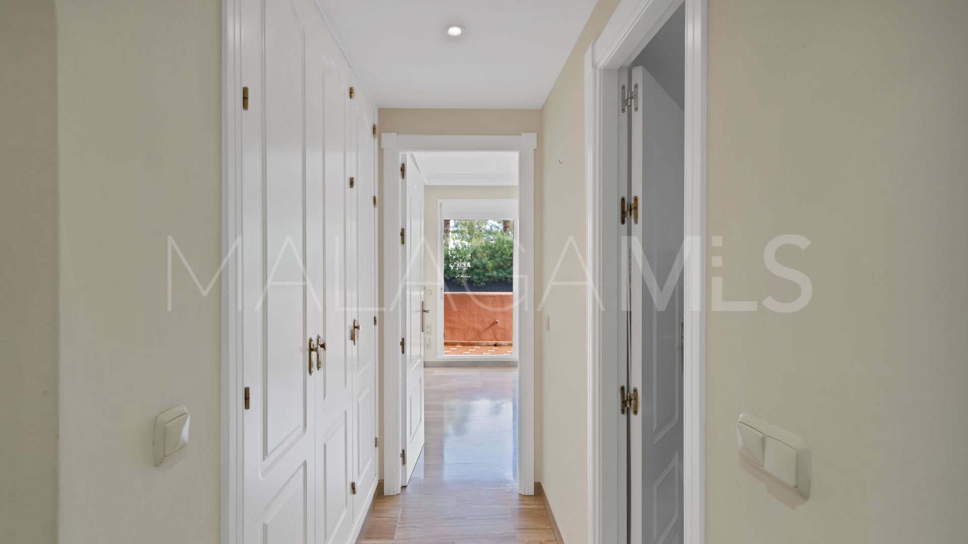 Appartement rez de chaussée for sale in Guadalmina Baja