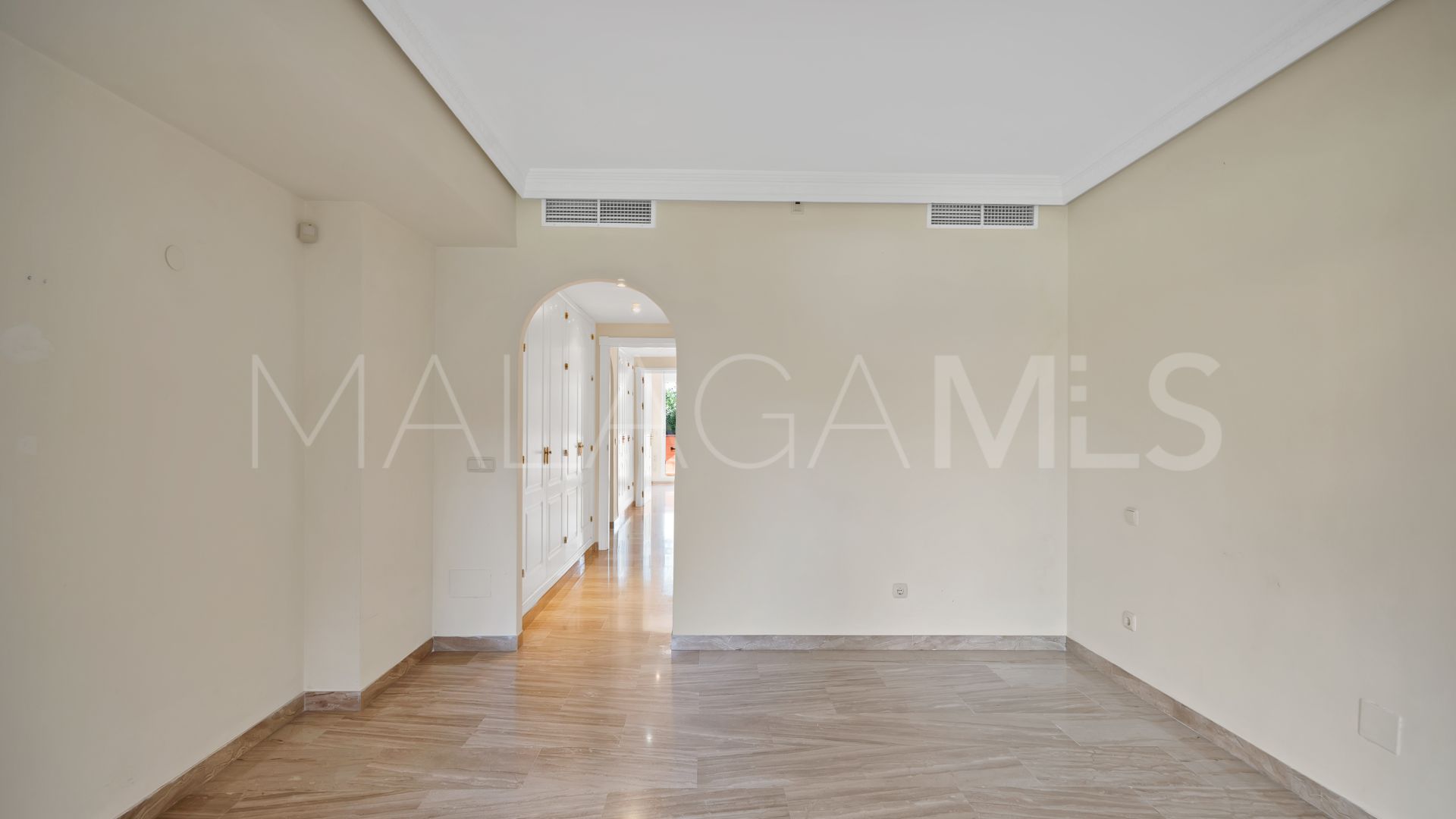 Appartement rez de chaussée for sale in Guadalmina Baja