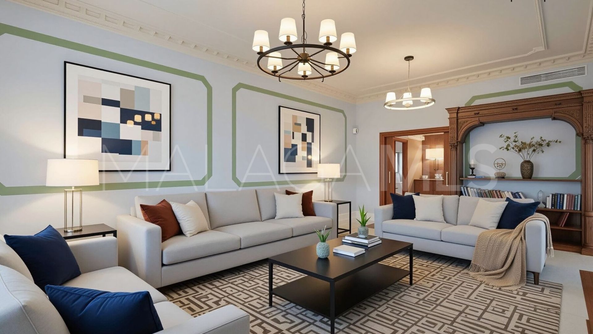 Triplex for sale in Guadalmina Baja