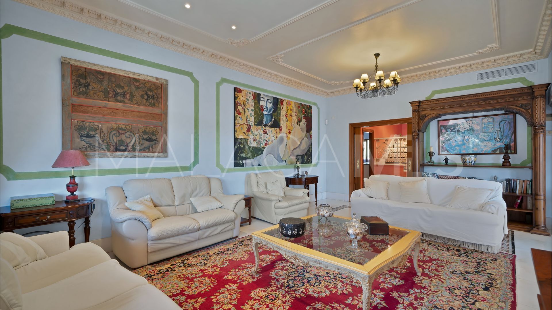 Triplex for sale in Guadalmina Baja