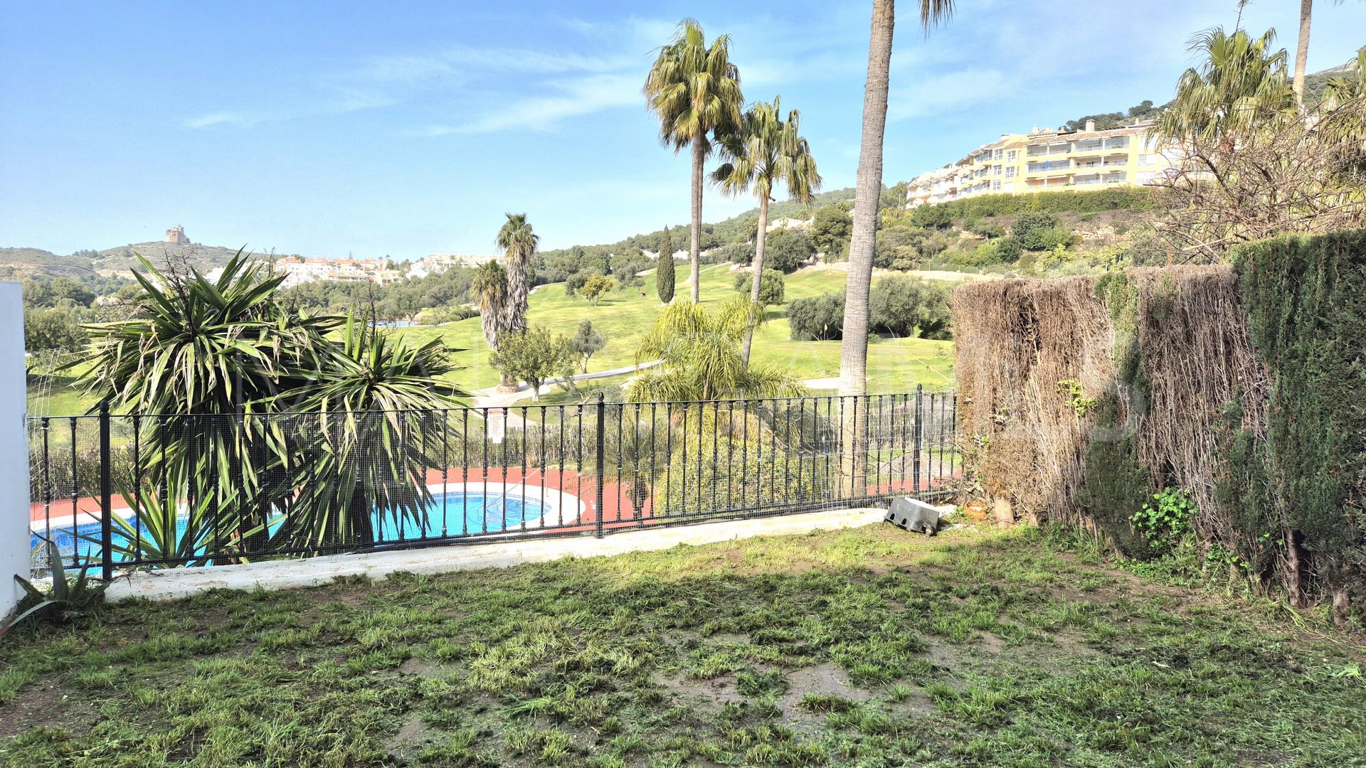 Radhus for sale in Alhaurin Golf