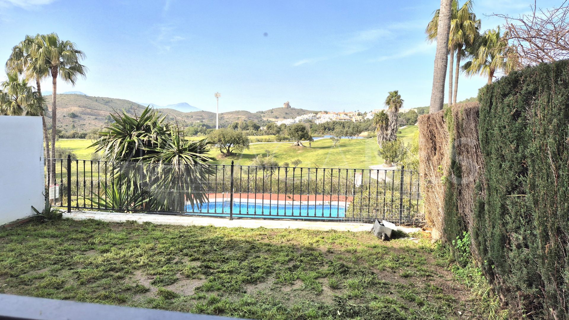 Radhus for sale in Alhaurin Golf