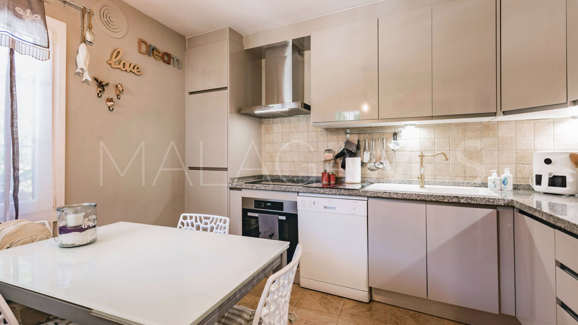 Pareado for sale in Arroyo de las Piedras