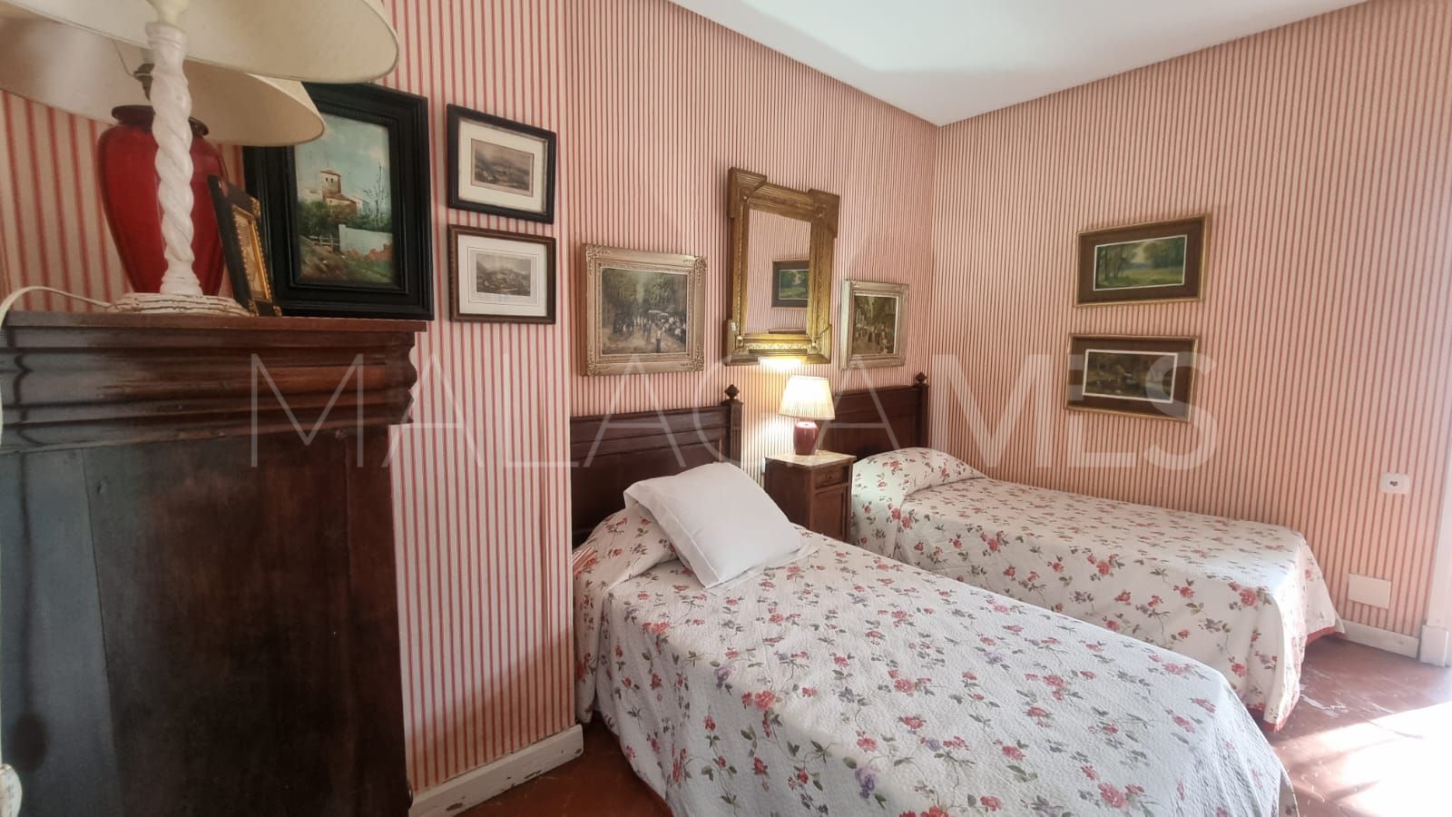 Villa for sale in La Carolina