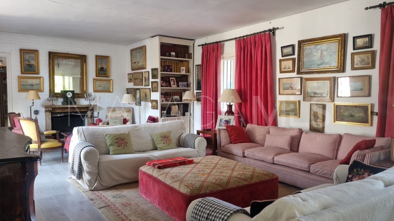 Villa for sale in La Carolina