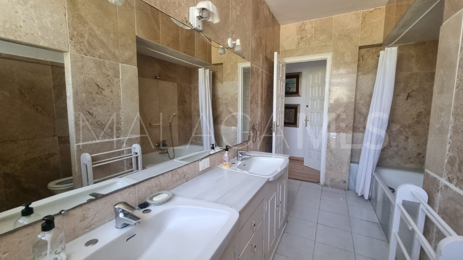 Villa for sale in La Carolina