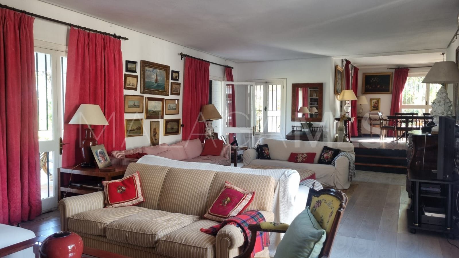 Villa for sale in La Carolina