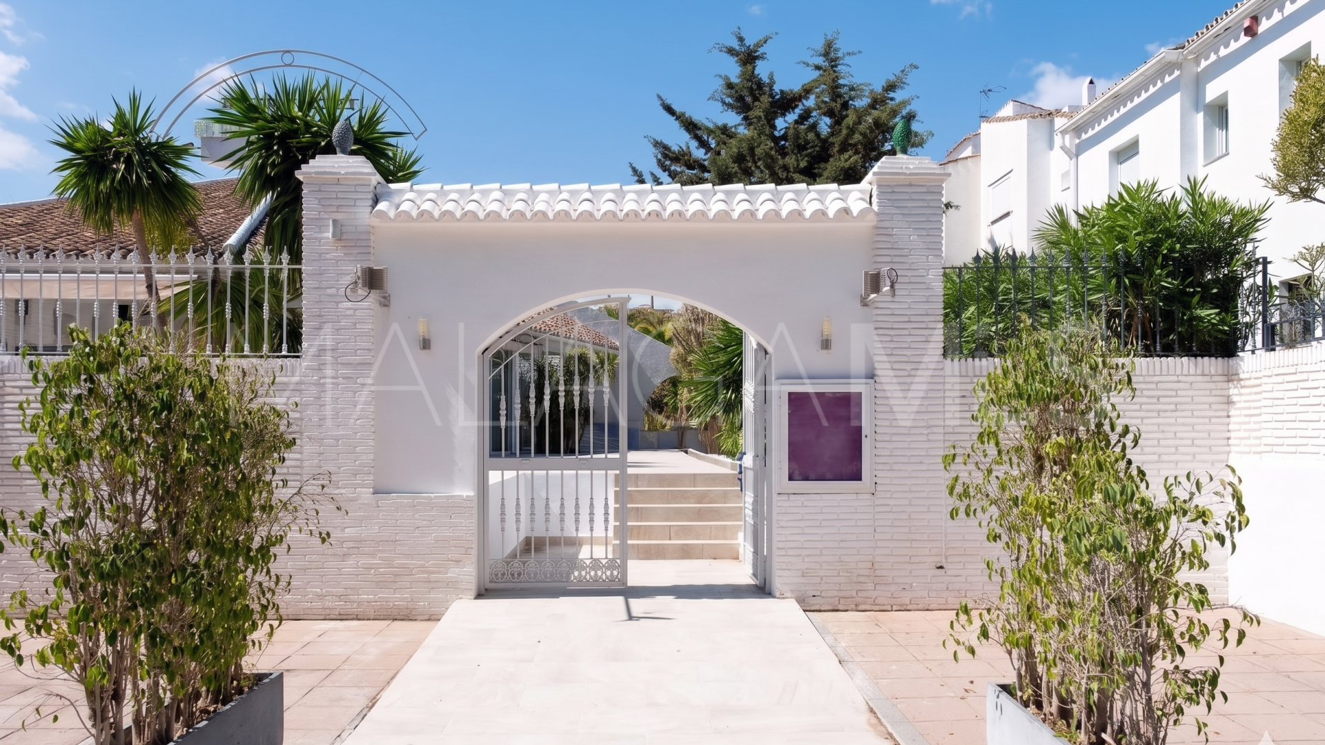 Business for sale in El Pilar