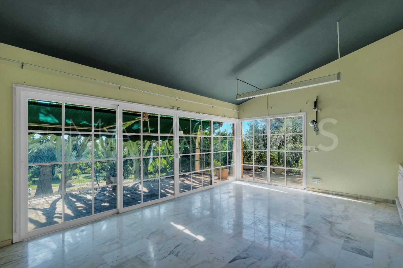 Buy Atalaya Golf 7 bedrooms villa