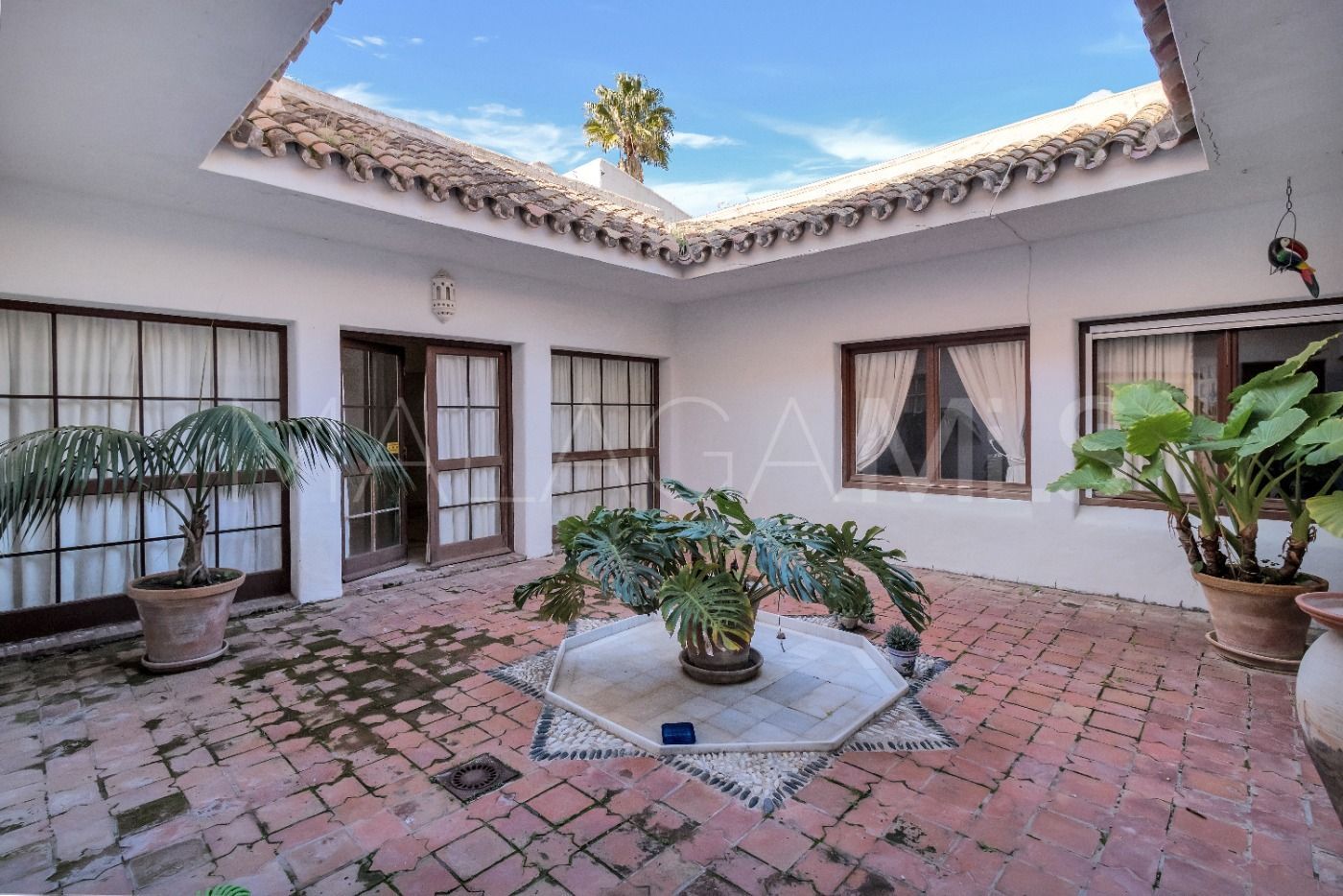 Buy Atalaya Golf 7 bedrooms villa
