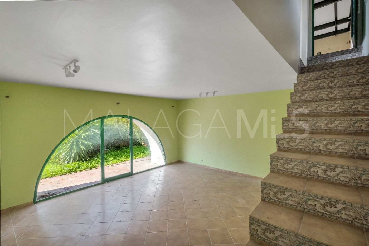 Buy Atalaya Golf 7 bedrooms villa