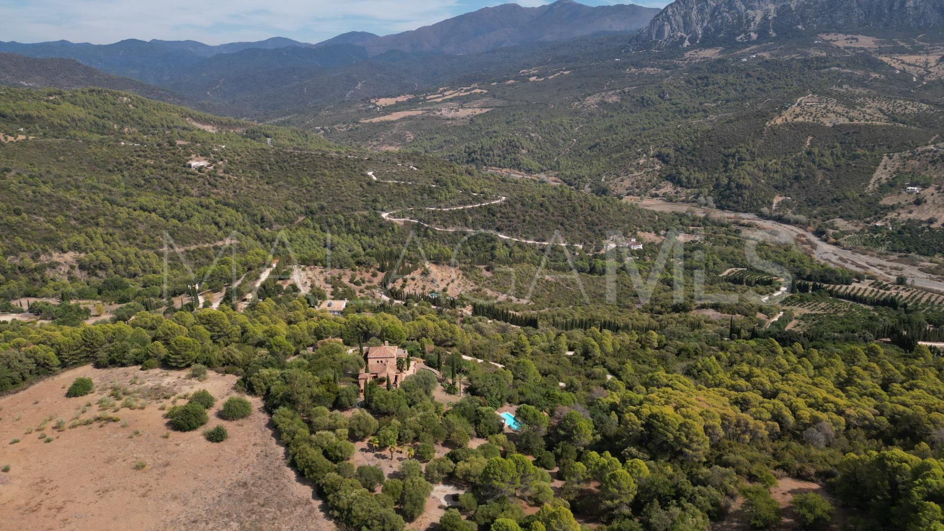 Se vende cortijo de 5 bedrooms in Gaucin
