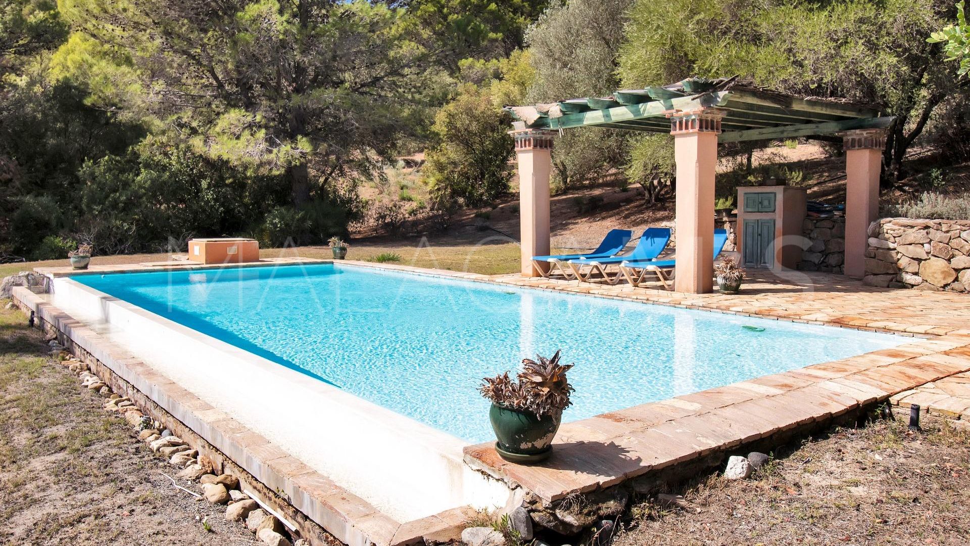 Se vende cortijo de 5 bedrooms in Gaucin