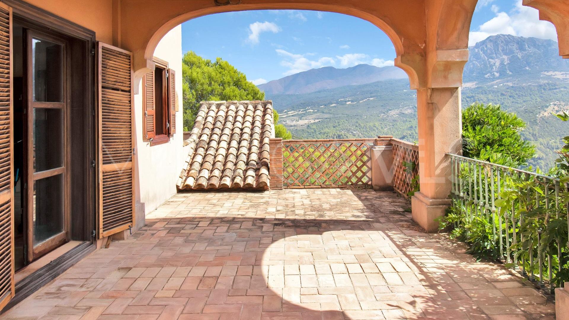 Se vende cortijo de 5 bedrooms in Gaucin