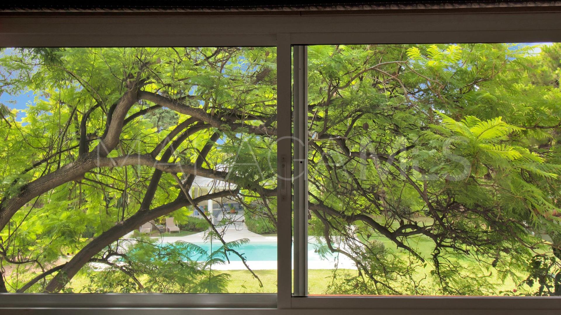 Villa for sale in Sitio de Calahonda