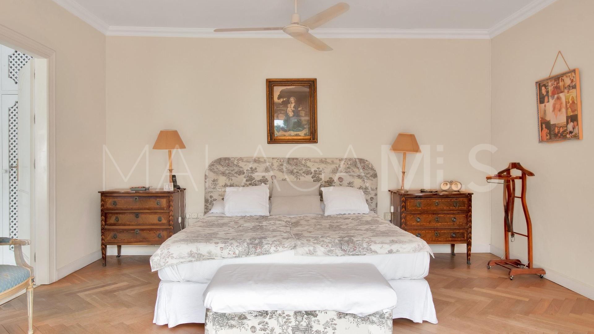 Villa for sale in Sitio de Calahonda