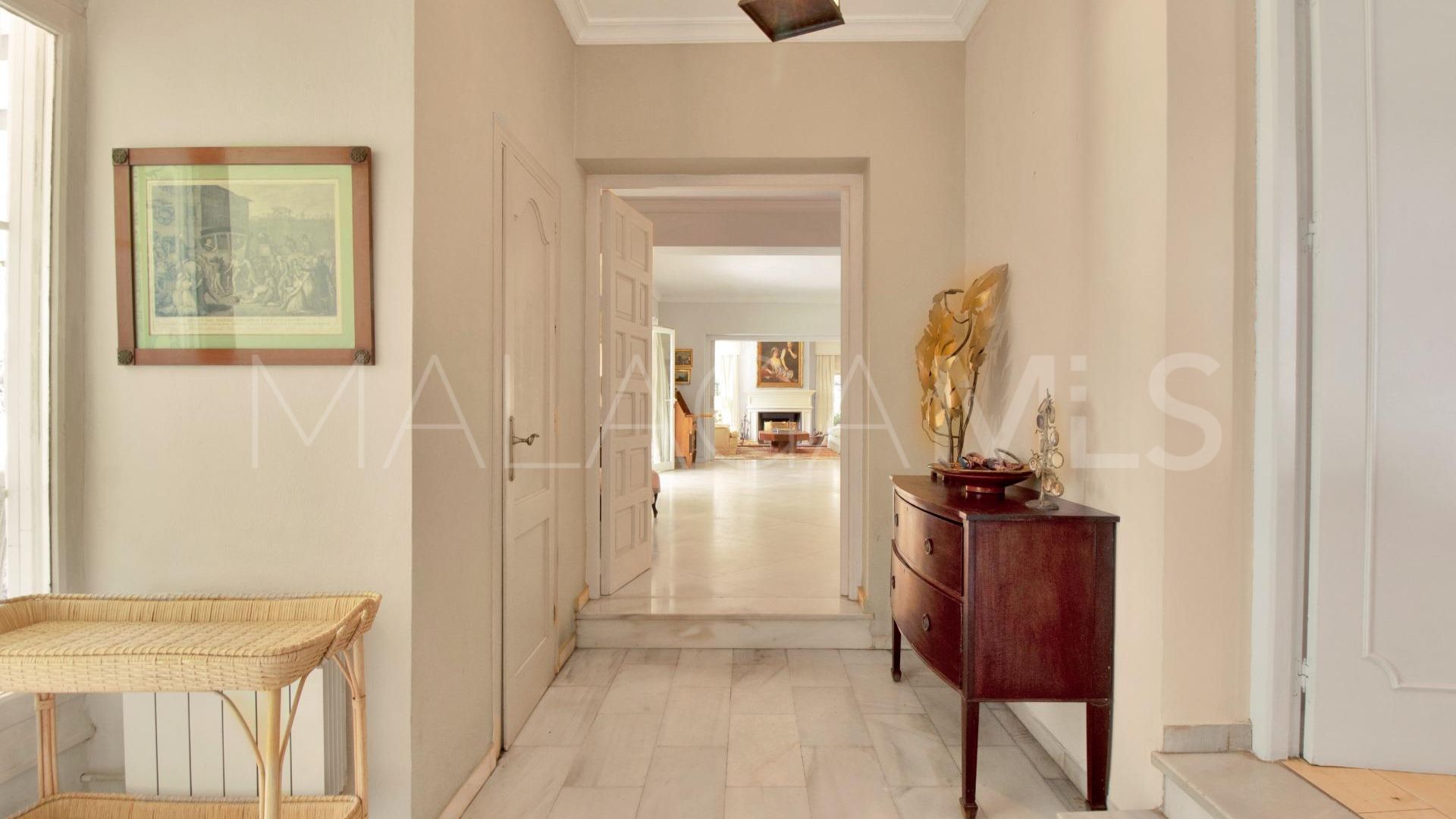 Villa for sale in Sitio de Calahonda