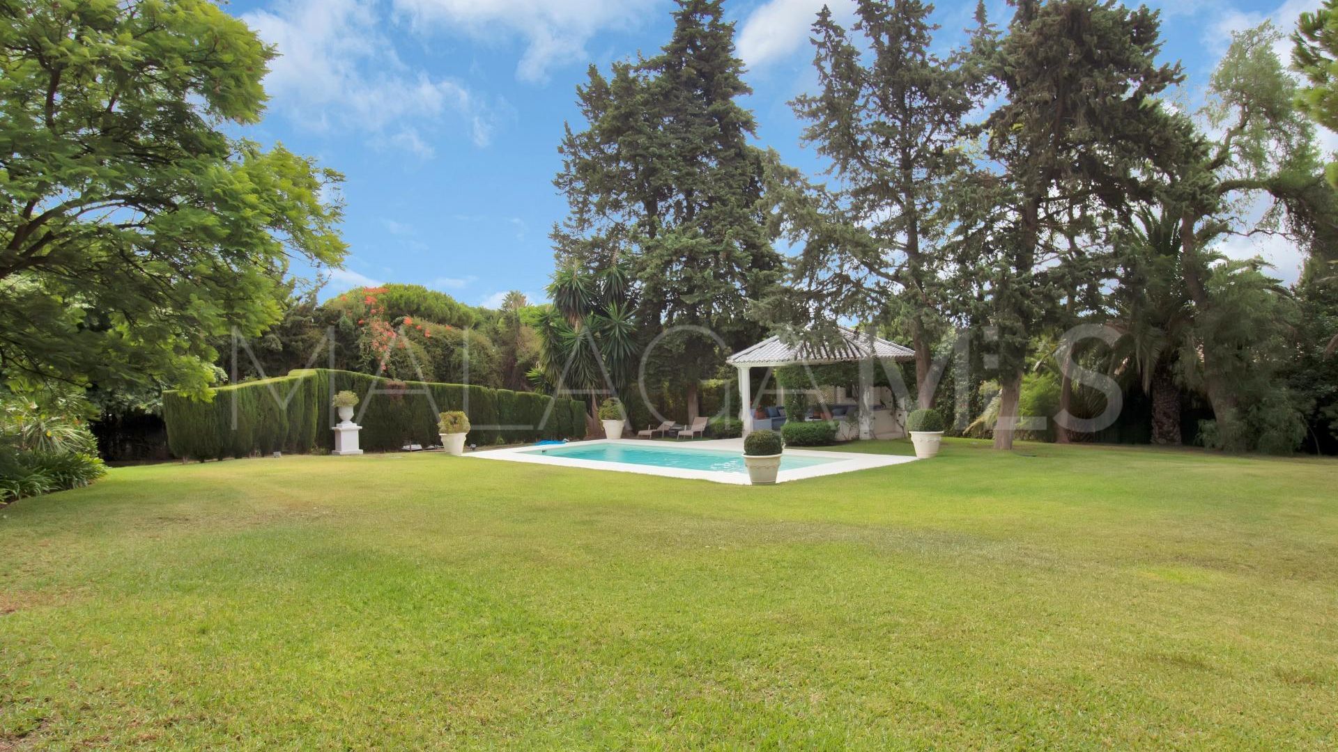 Villa for sale in Sitio de Calahonda