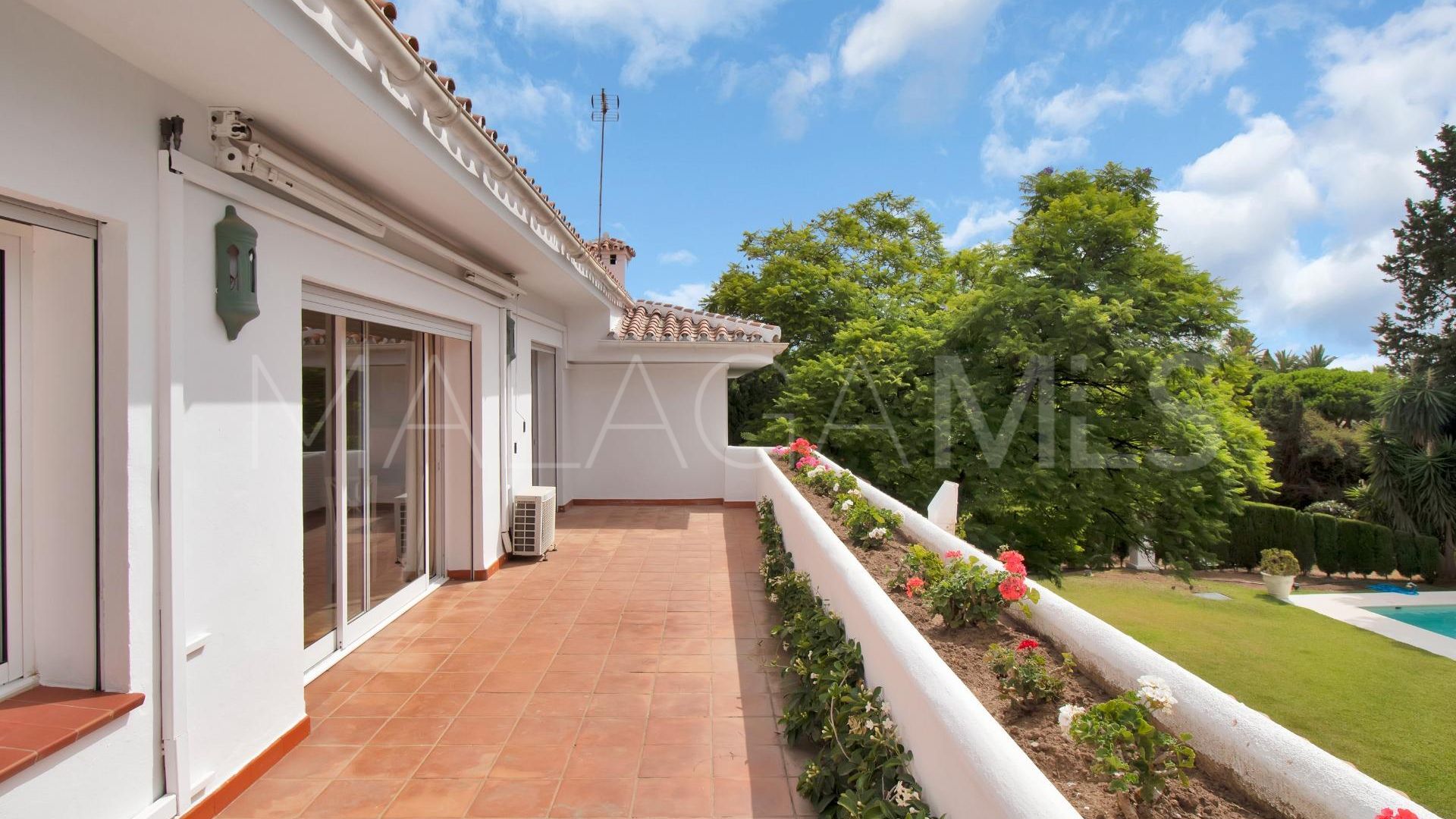 Villa for sale in Sitio de Calahonda