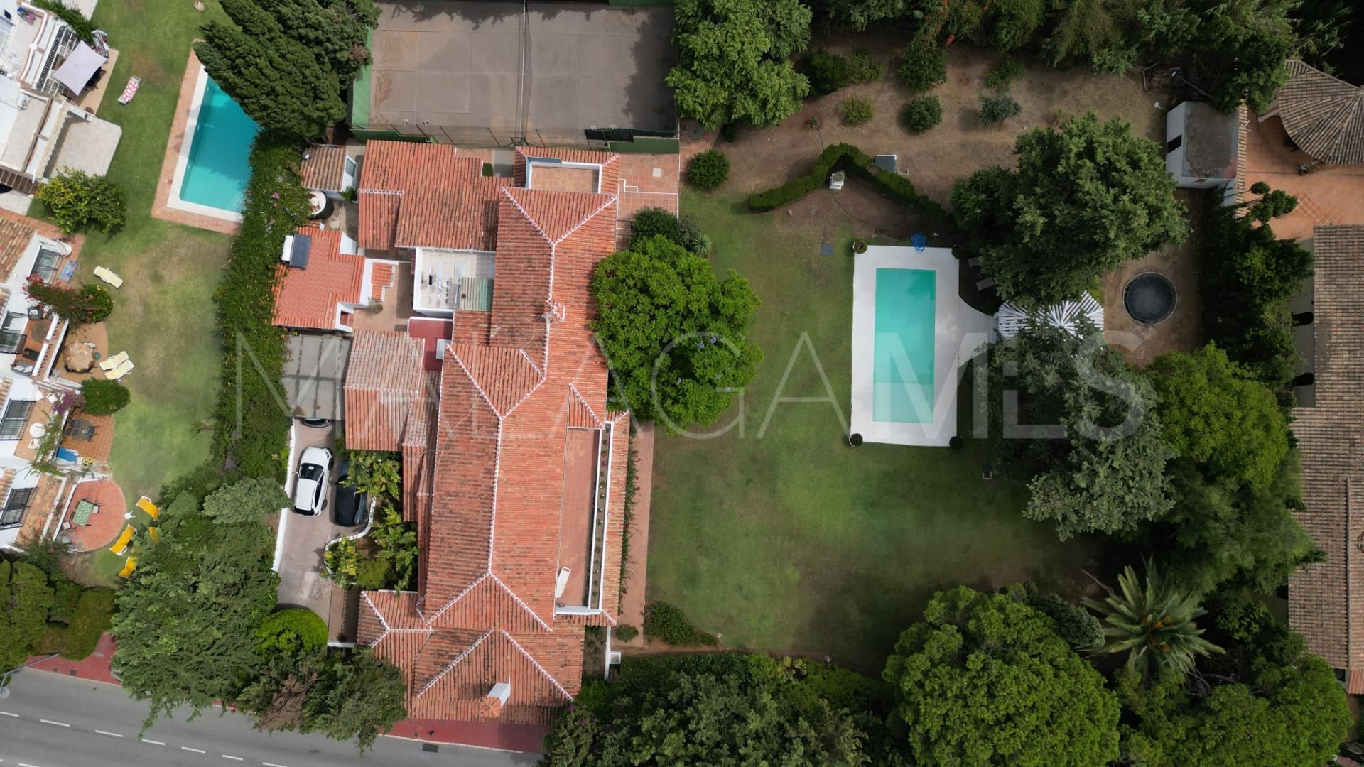 Villa for sale in Sitio de Calahonda