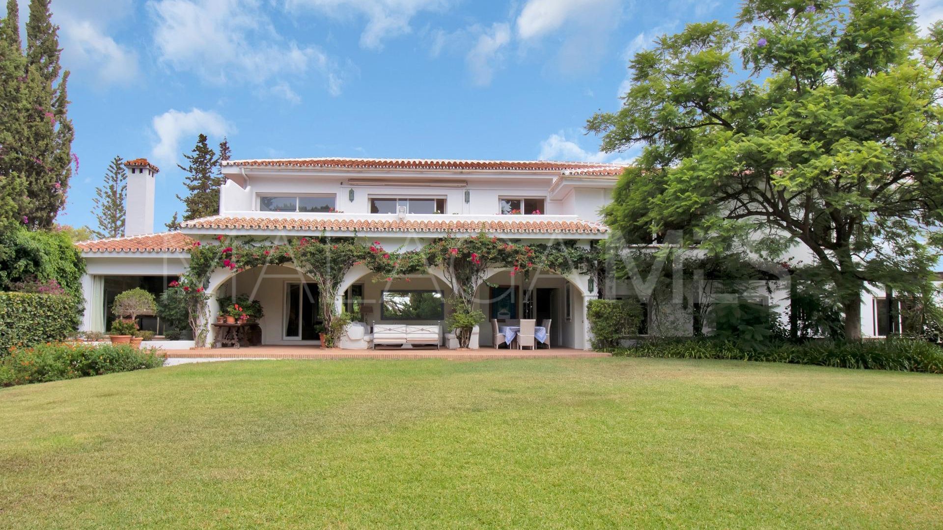 Villa for sale in Sitio de Calahonda