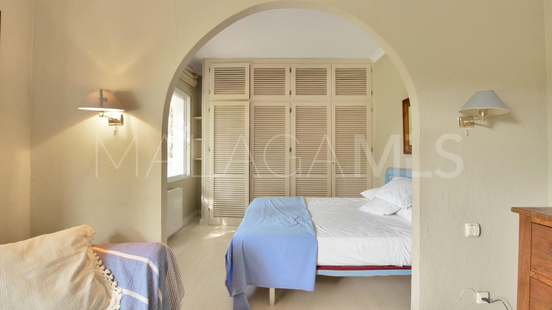 Villa for sale in Sitio de Calahonda