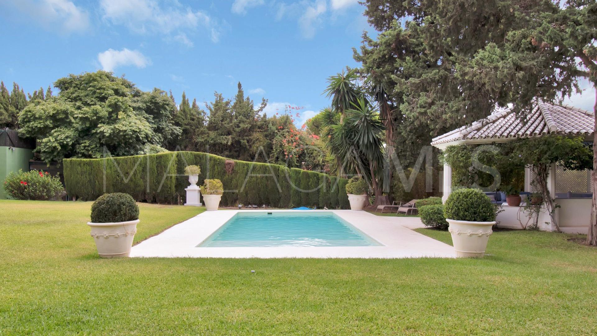 Villa for sale in Sitio de Calahonda