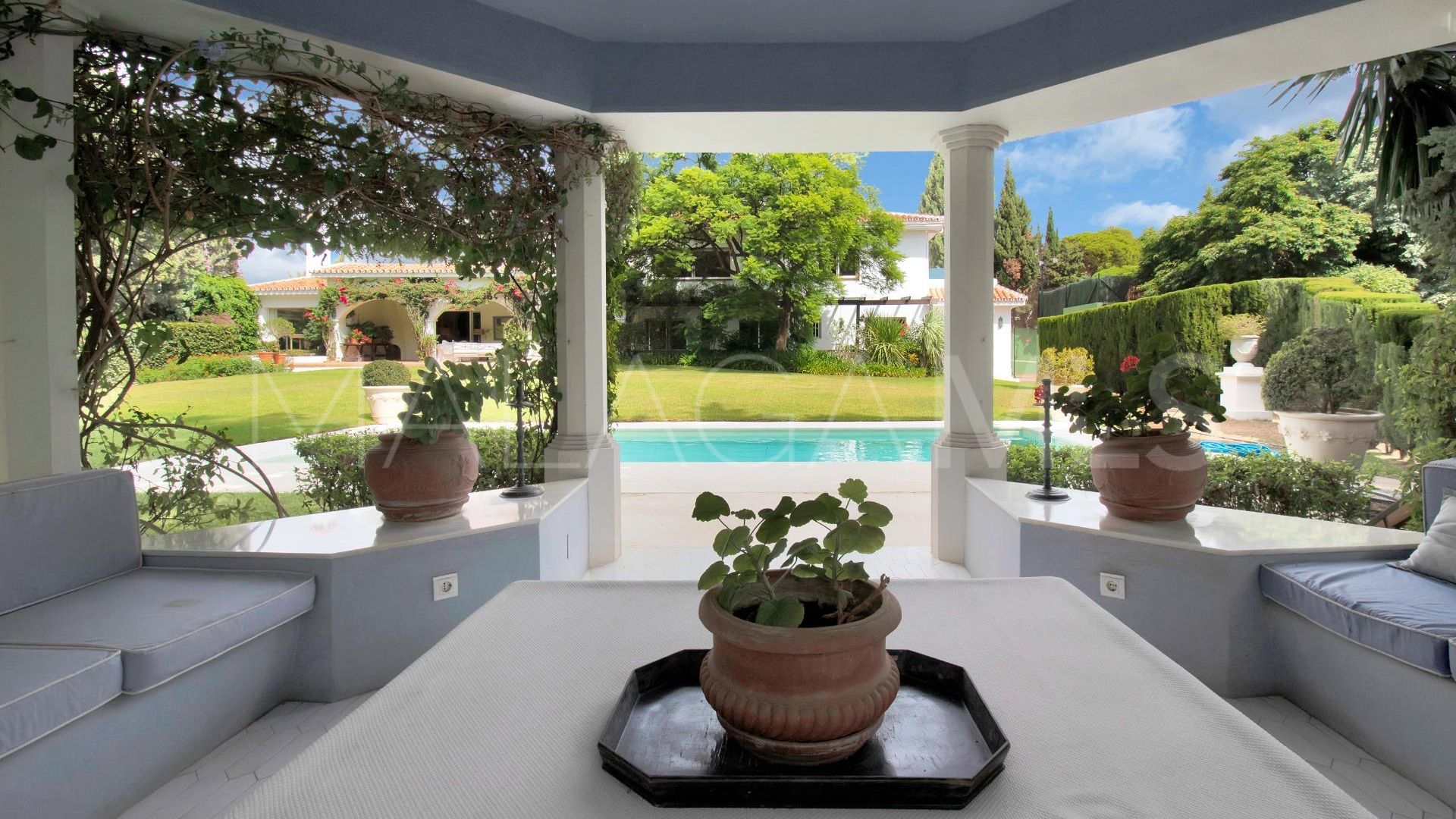 Villa for sale in Sitio de Calahonda