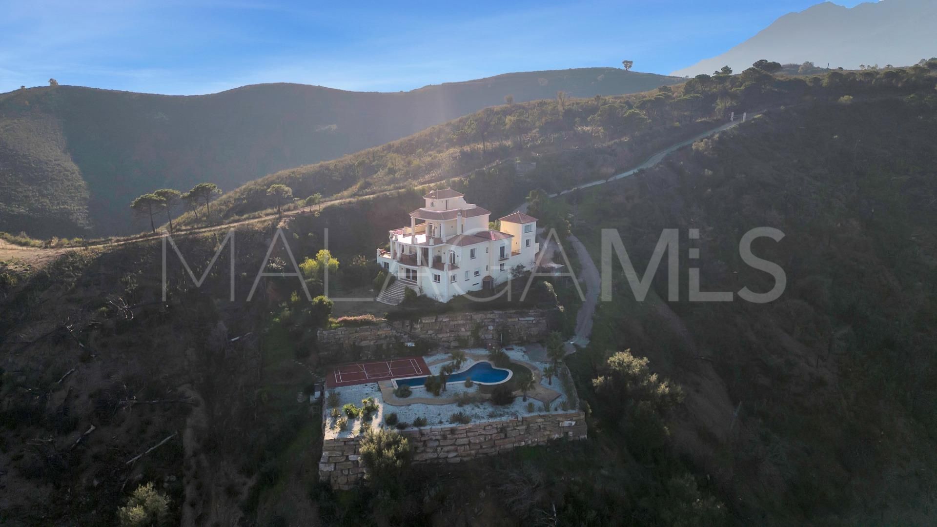 Villa for sale in Marbella Ciudad