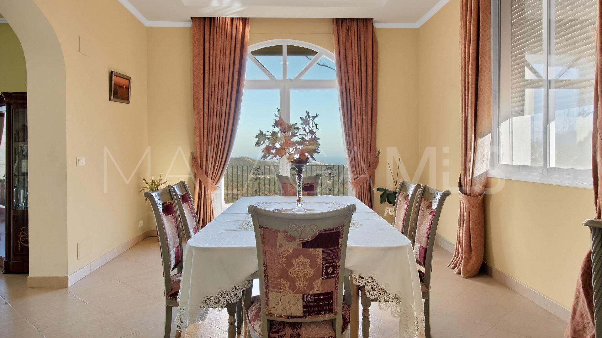 Villa for sale in Marbella Ciudad