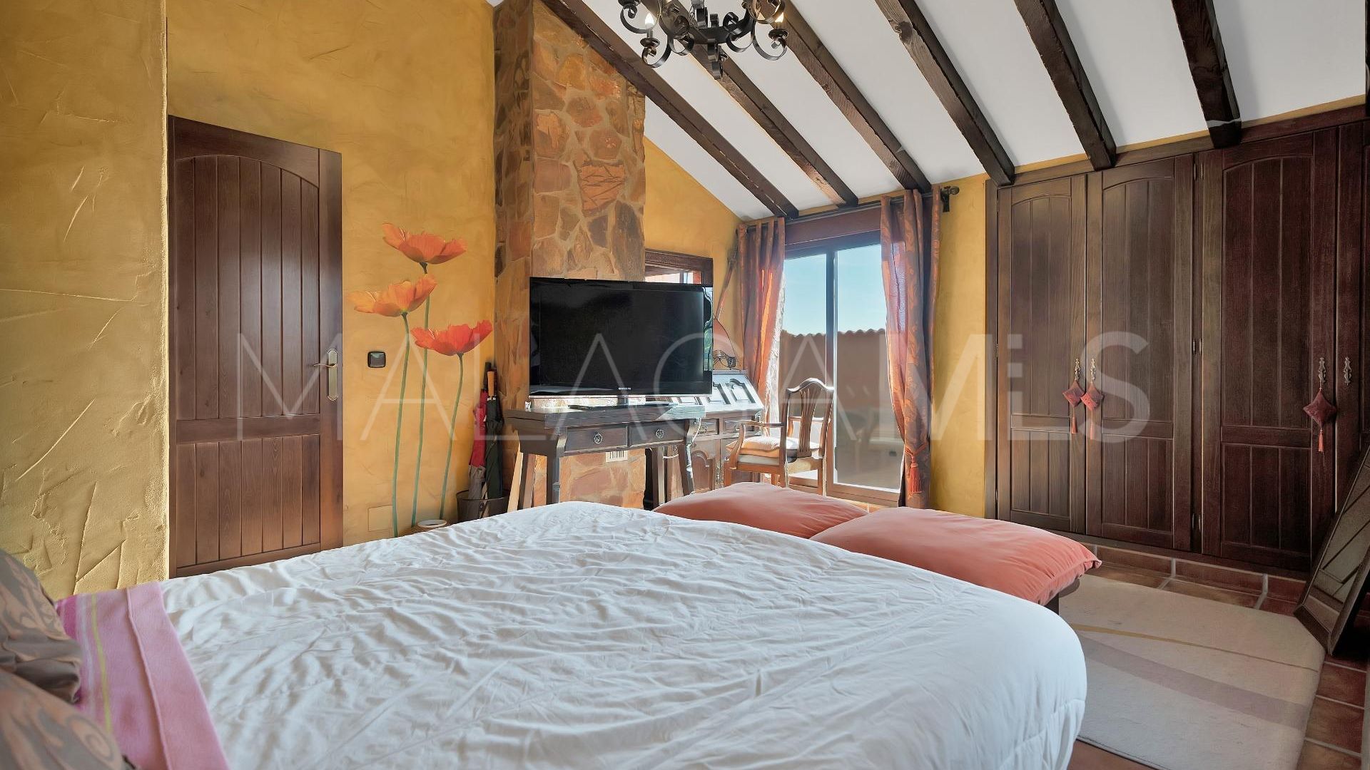 Landhaus for sale in Ojen