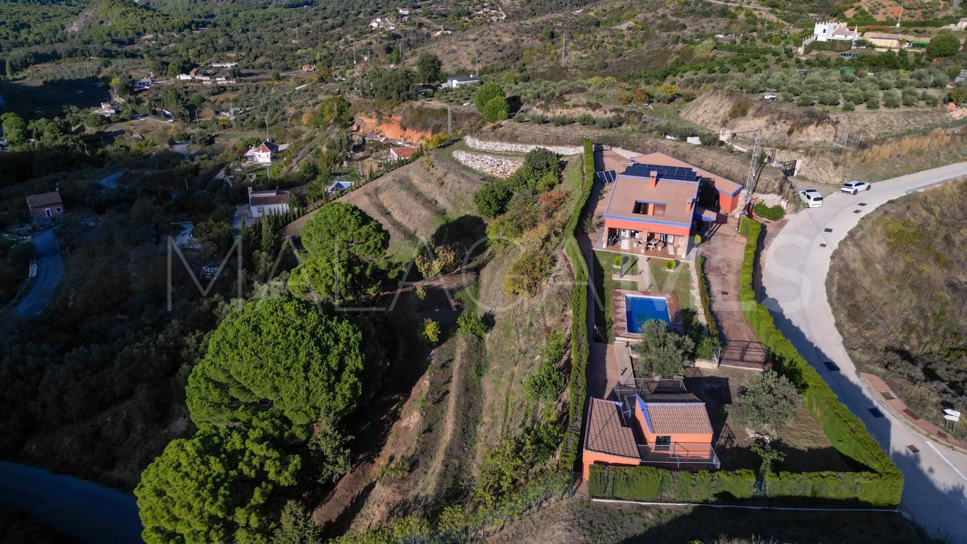 Landhaus for sale in Ojen